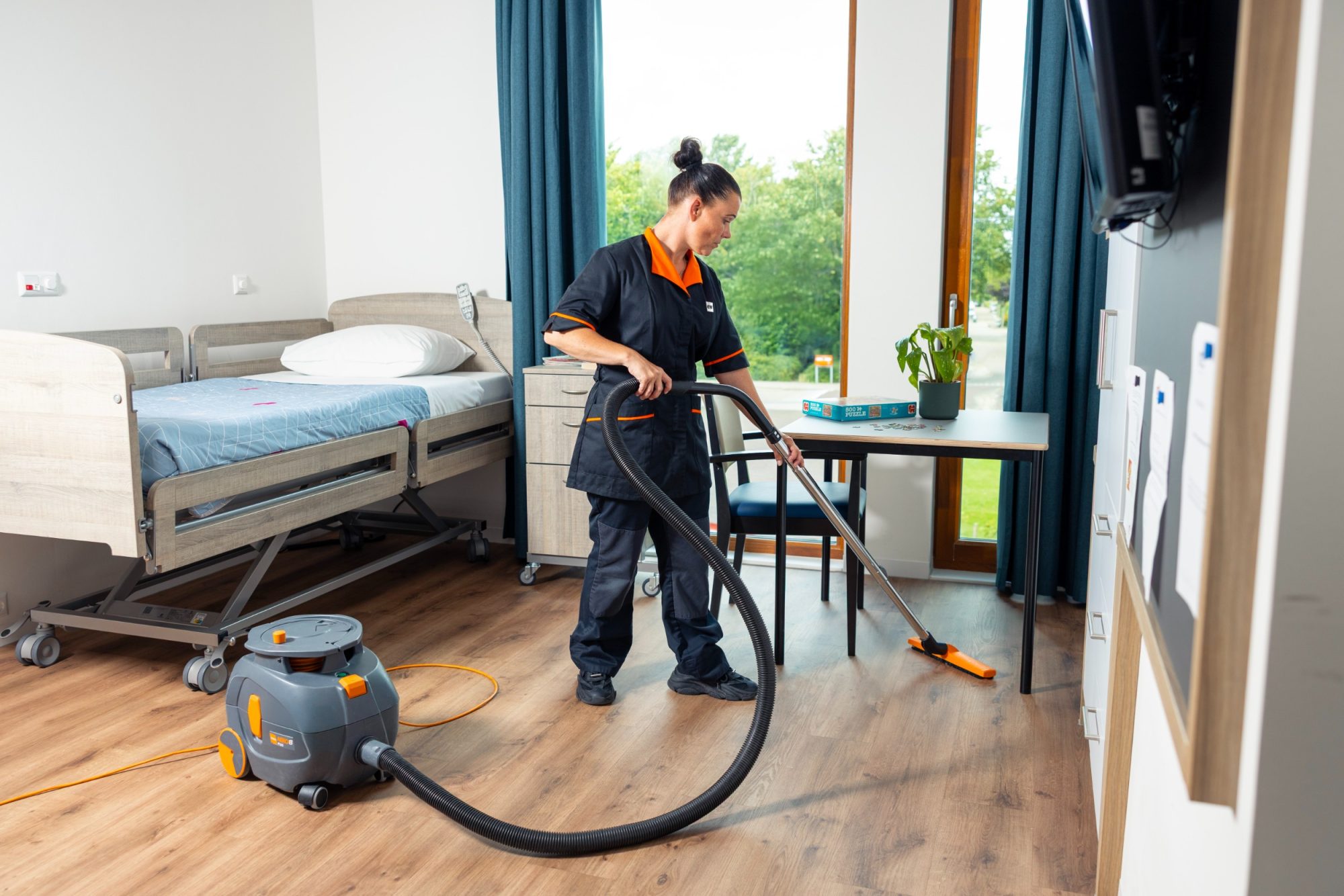 Schoonmaak EW Facility Services